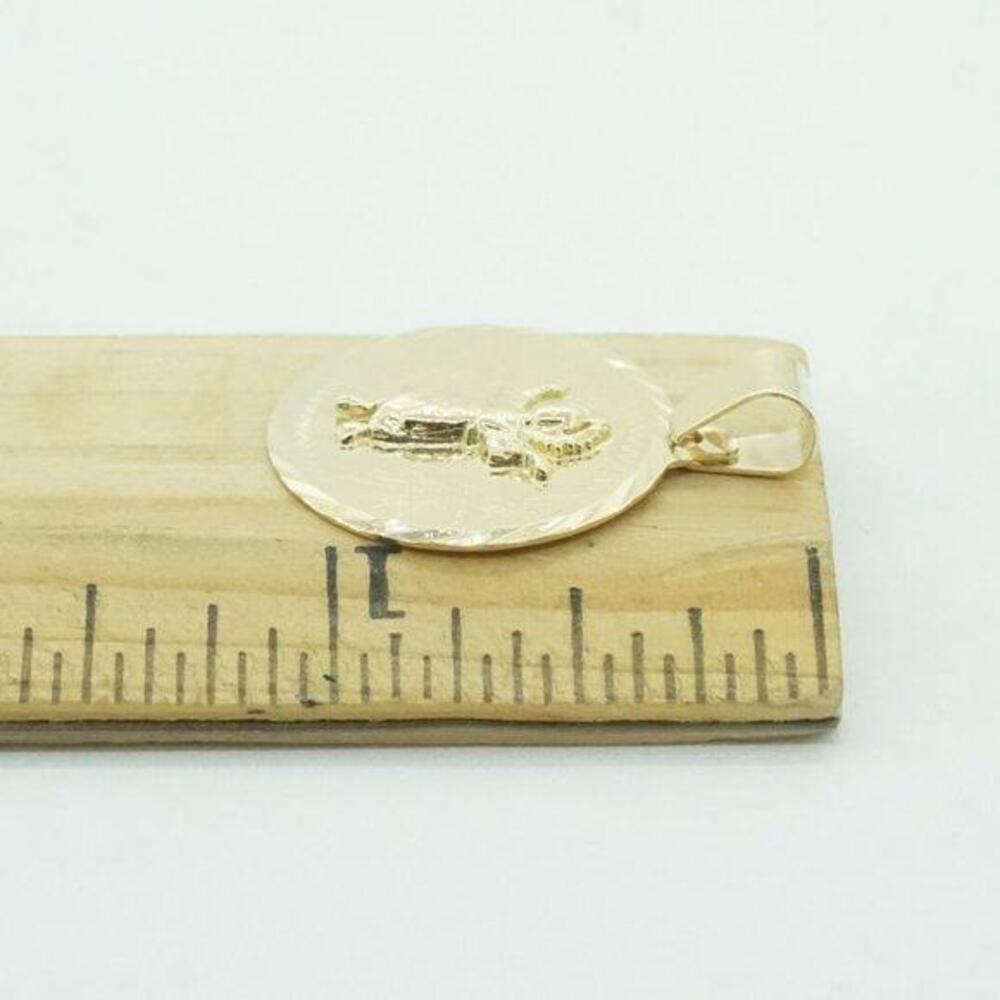 Estate Sale 14k Yellow Gold Religious Pendant Men's Women's Jewelry - Picture 3 of 4